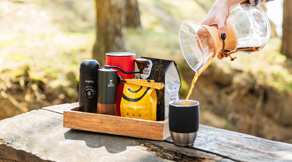 Brew and enjoy your coffee in nature!