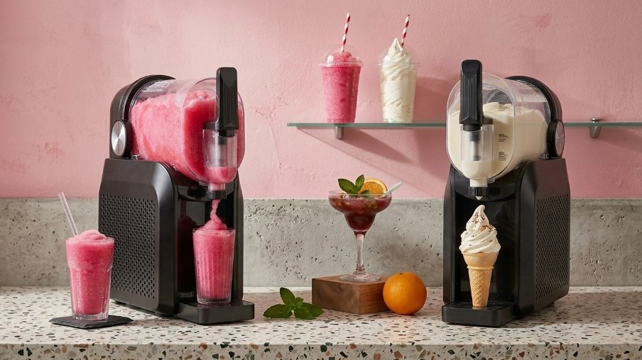 CHiATO slushiePLAY Soft Ice Cream & Slushie Maker